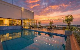 Aaron Riverview Hotel